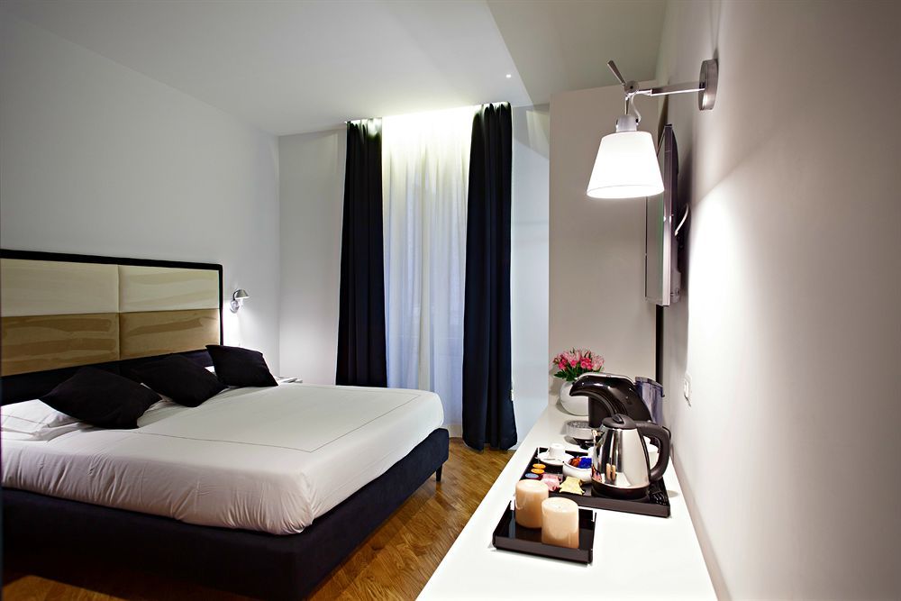 Lahouse Rome By Premium Suites Collection Bagian luar foto