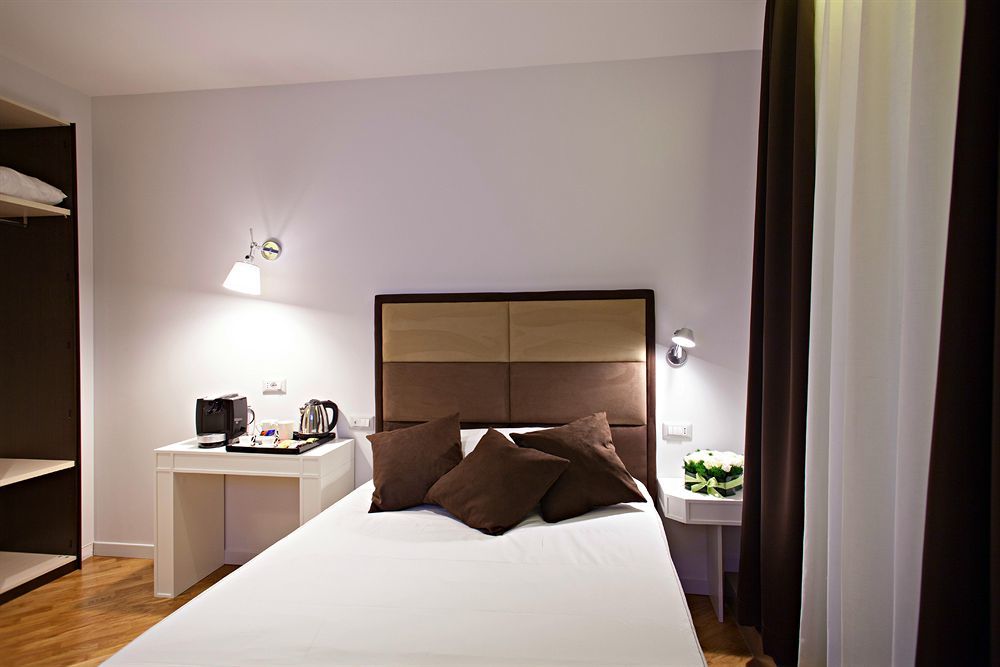 Lahouse Rome By Premium Suites Collection Bagian luar foto